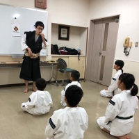 諸連絡と着替え